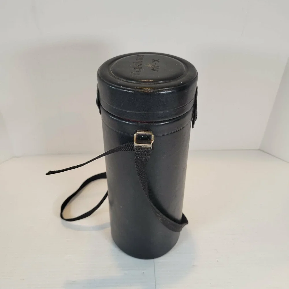 Tokina MF 100-300mm f4 AT-X SD Telephoto Zoom Lens for Minolta MD / MC w Case